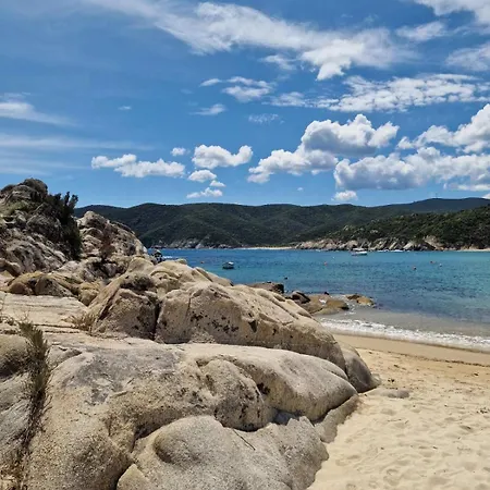Valia's Seaside